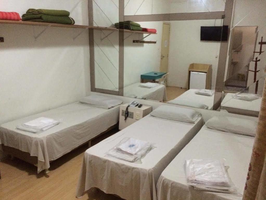 Oyo Girassol Carioca Hotel Рио де Жанейро Екстериор снимка