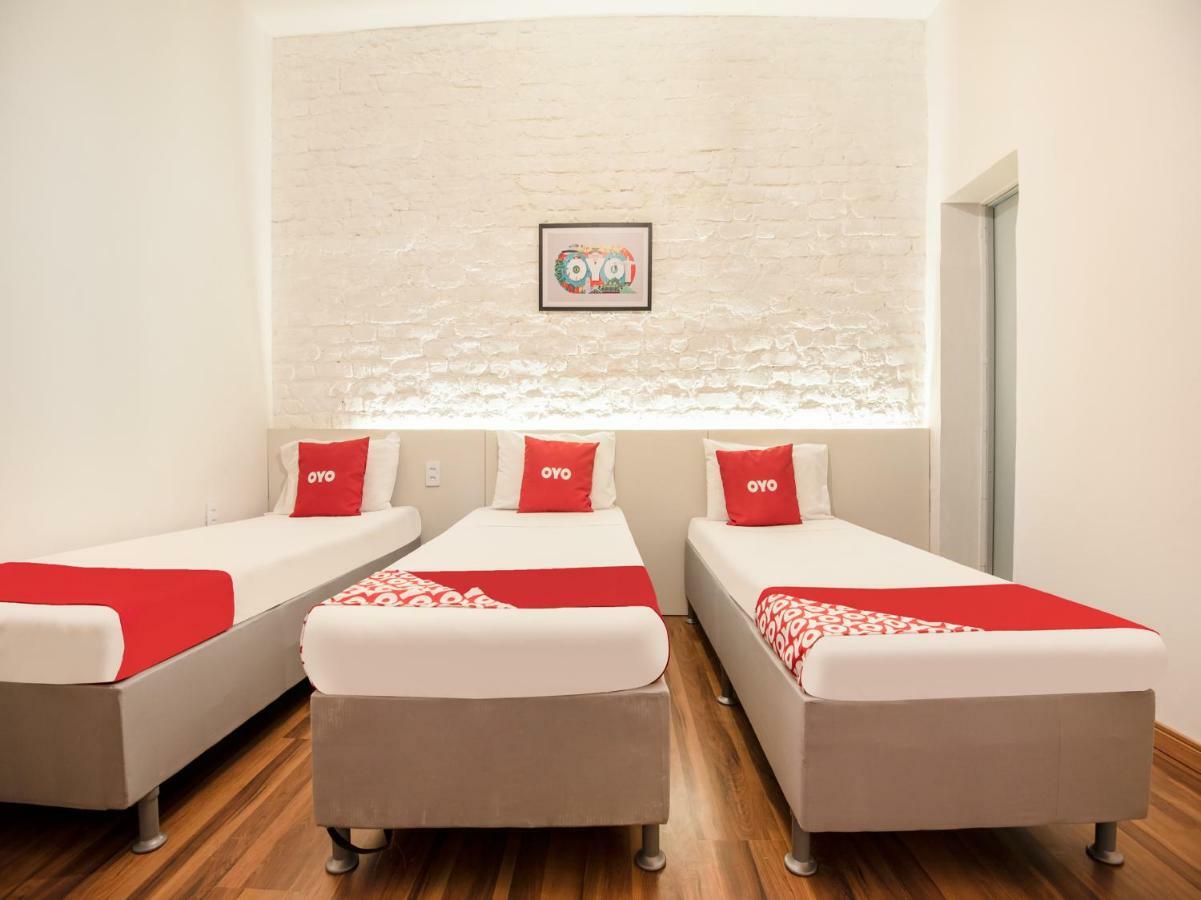 Oyo Girassol Carioca Hotel Рио де Жанейро Екстериор снимка