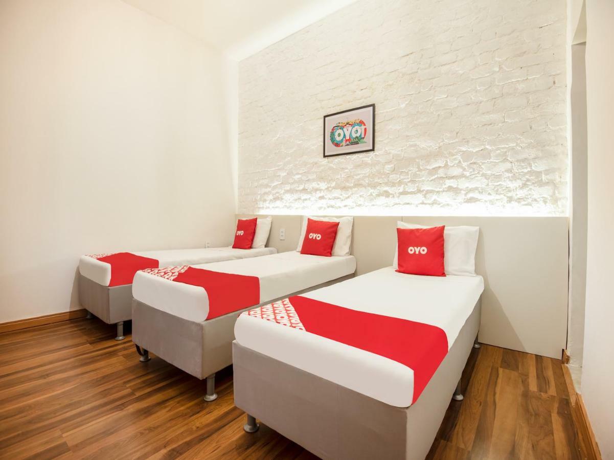 Oyo Girassol Carioca Hotel Рио де Жанейро Екстериор снимка