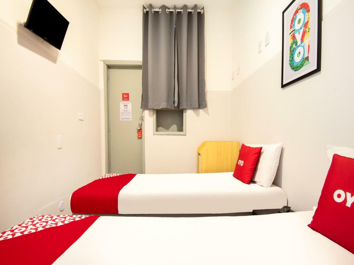 Oyo Girassol Carioca Hotel Рио де Жанейро Екстериор снимка
