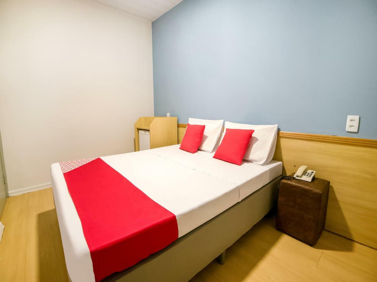 Oyo Girassol Carioca Hotel Рио де Жанейро Екстериор снимка