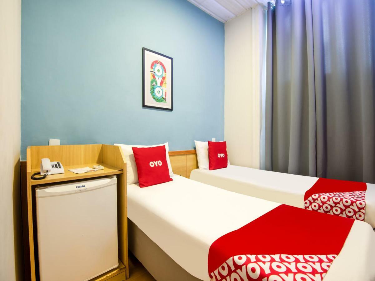 Oyo Girassol Carioca Hotel Рио де Жанейро Екстериор снимка